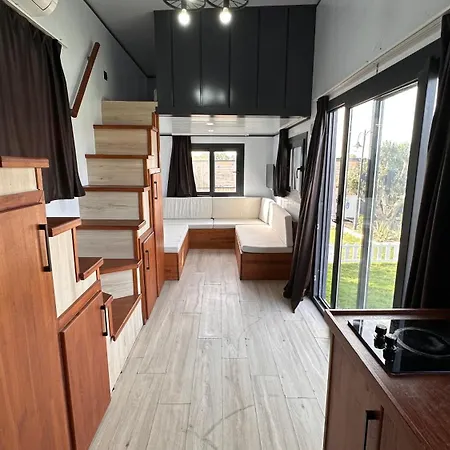 Flu Alacati Tiny House Szálloda